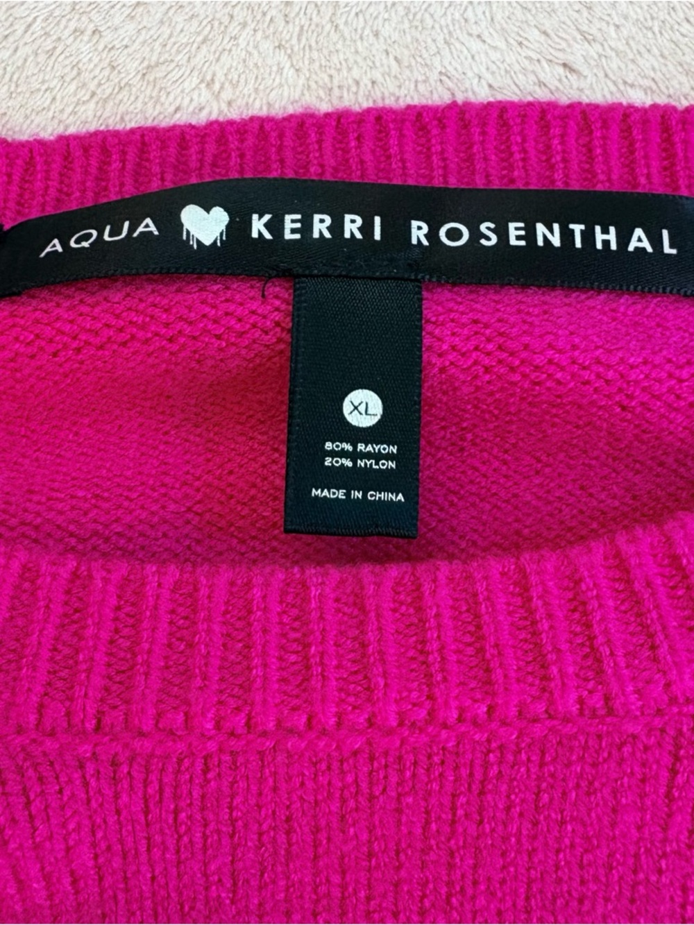 Aqua x Kerri Rosenthal Collab Hot Pink Crewneck Sweater with Heart Patch Sz XL - Picture 6 of 9